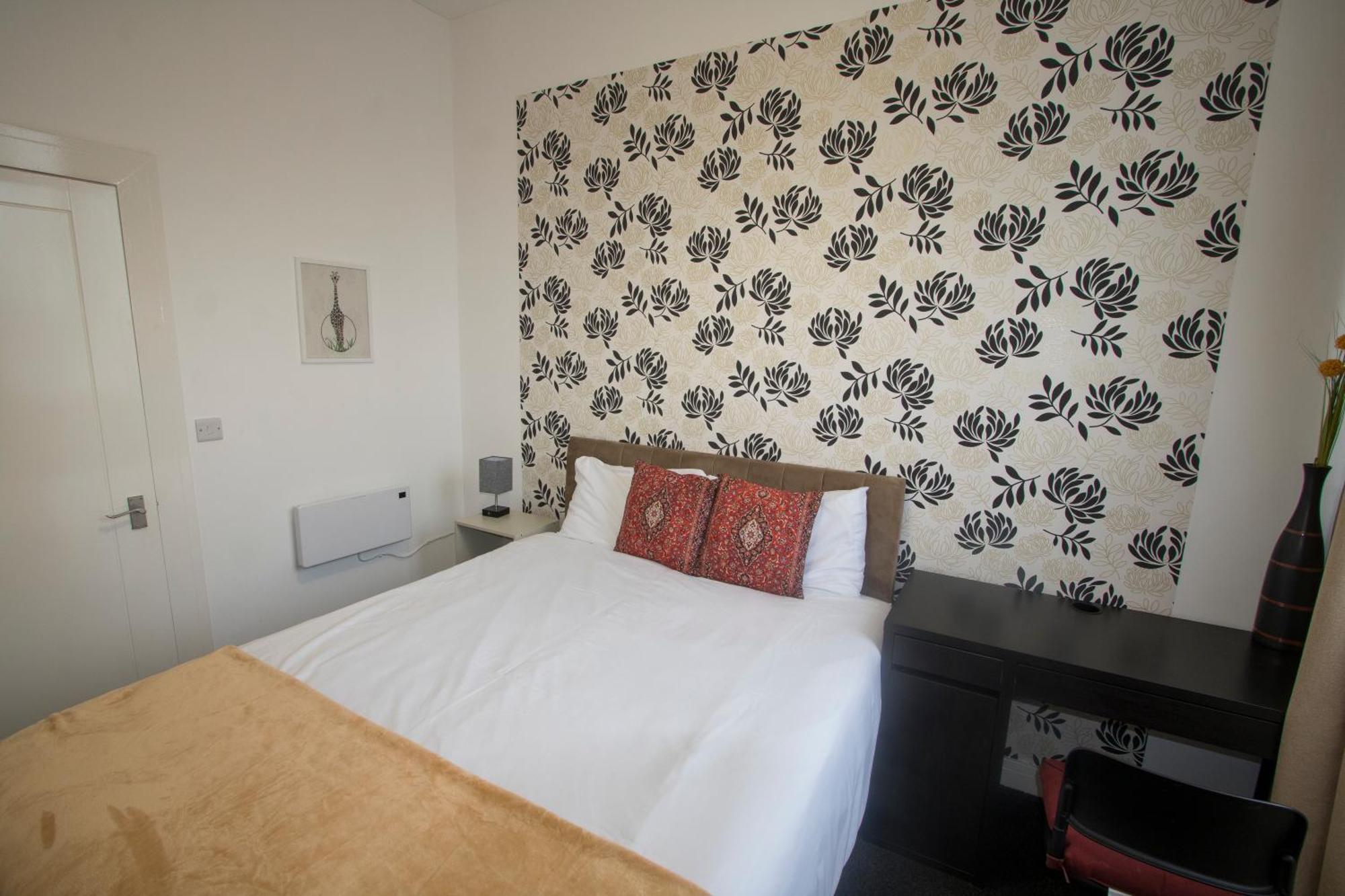 Ideal For Groups - Modern 2 Bedroom Apartment - Free Parking, Transit Links, Close To Stadiums Manchester Extérieur photo